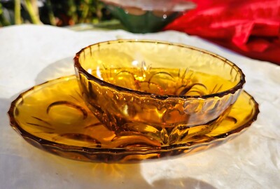 Vintage BERNSTEIN GLAS WÜSTENSCHALE und SCHÜSSEL geprägtes Design auf Boden