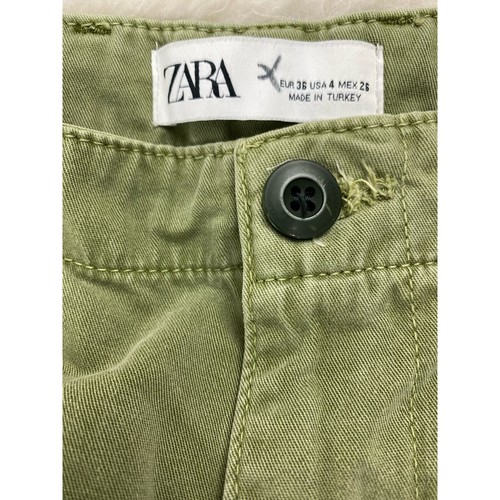 Zara Women's Size 4 Green Straight Leg Cargo Raw Hem Crop Pants - Picture 4 of 4