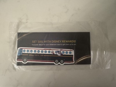 New / Unopened Disney Cruise Line Bus Promotional Magnet 7'' Donald & Goofy