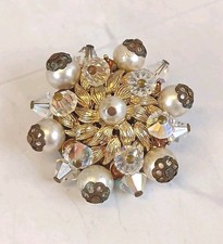 Vintage Gold Tone Flower Brooch Faux Pearls & Aurora Borealis Beads 1.5in  VGC