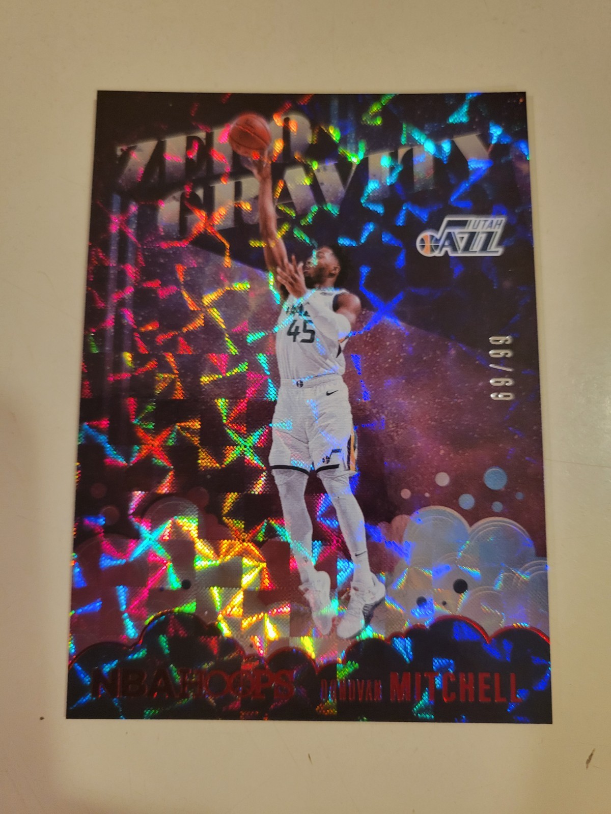 2020-21 Panini NBA Hoops - Zero Gravity Donovan Mitchell #7 Hyper Red /99