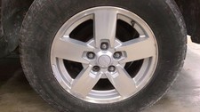 Used Wheel Fits 2006 Jeep Commander 17x7-12 Aluminum 5 Spoke Spokes Flush To O Used Wheel Fits 2006 Jeep Commander 17x7-12 Aluminum 5 Spoke Spokes Flush To O
