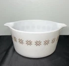 Vtg Pyrex White Town & Country Star Brown Snowflake 1 Quart Casserole Dish #473