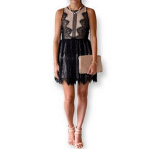FOREVER 21 NUDE & BLACK LACE DRESS SZ.S EUC.