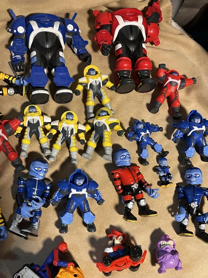 Figuras de acción de colección, Butt-Ugly Martians, Mulan, Mario, etc. Foto 2 de 4