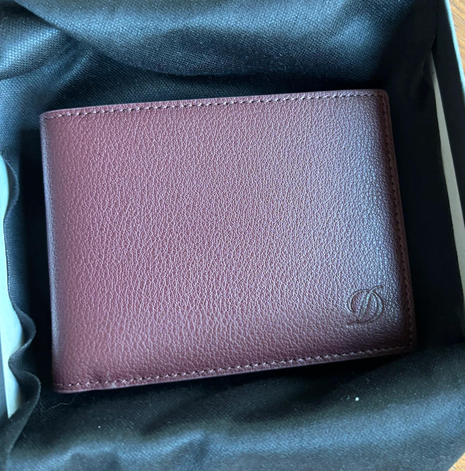 S.T. Carteira masculina Dupont linha D couro marrom granulado nota e cartão de crédito 093000 - Imagem 2 de 4