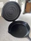 Griswold Cast Iron #8 Skillet With Matching Hinged Lid