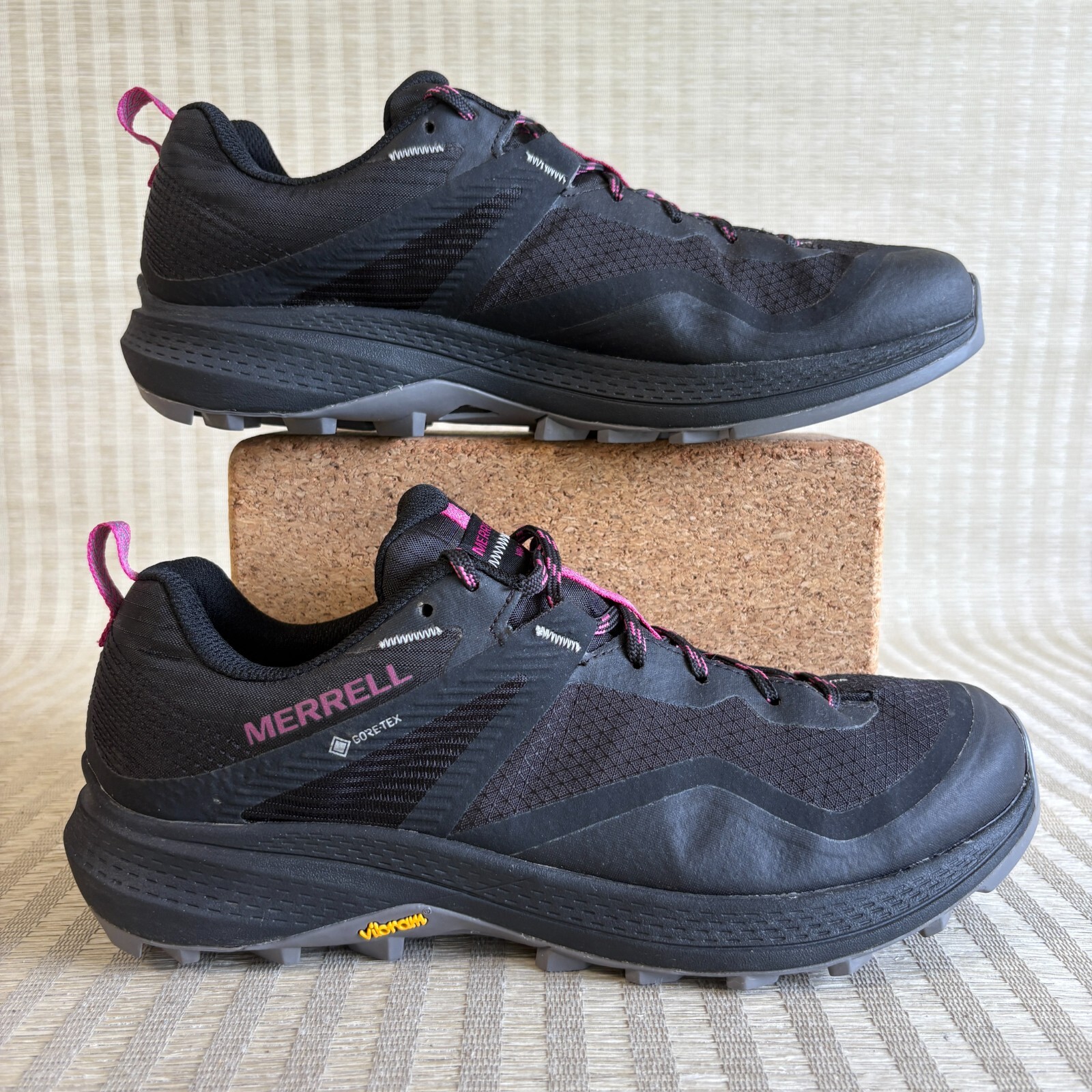 Scarpe da trekking basse Merrell MQM 3 GTX da donna taglia 10 nere impermeabili sneaker da trail