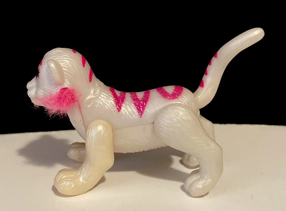 Vintage Tonka Corp White Pink Tiger McDonald's Toy Figure 1996 - Image 2 of 4