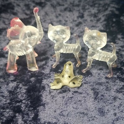 Vintage Clear & Pink Lucite Elephant Hard Plastic 2  +2 Clear Cats + Green Frog