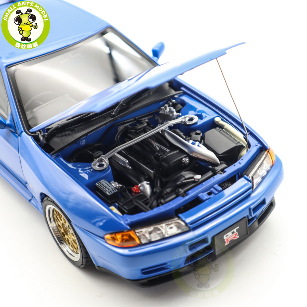 ミニカー Nissan Skyline GT-R (R32) V-Spec II 1/18 1/18 AUTOart NISSAN SKYLINE GT-R GTR (R32) V-SPEC II TUNED