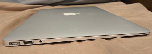 Apple Macbook Air A1466 2012 13.3" I5 1.7 GHz 8GB RAM 128GB SSD Laptop Catalina - Picture 4 of 7