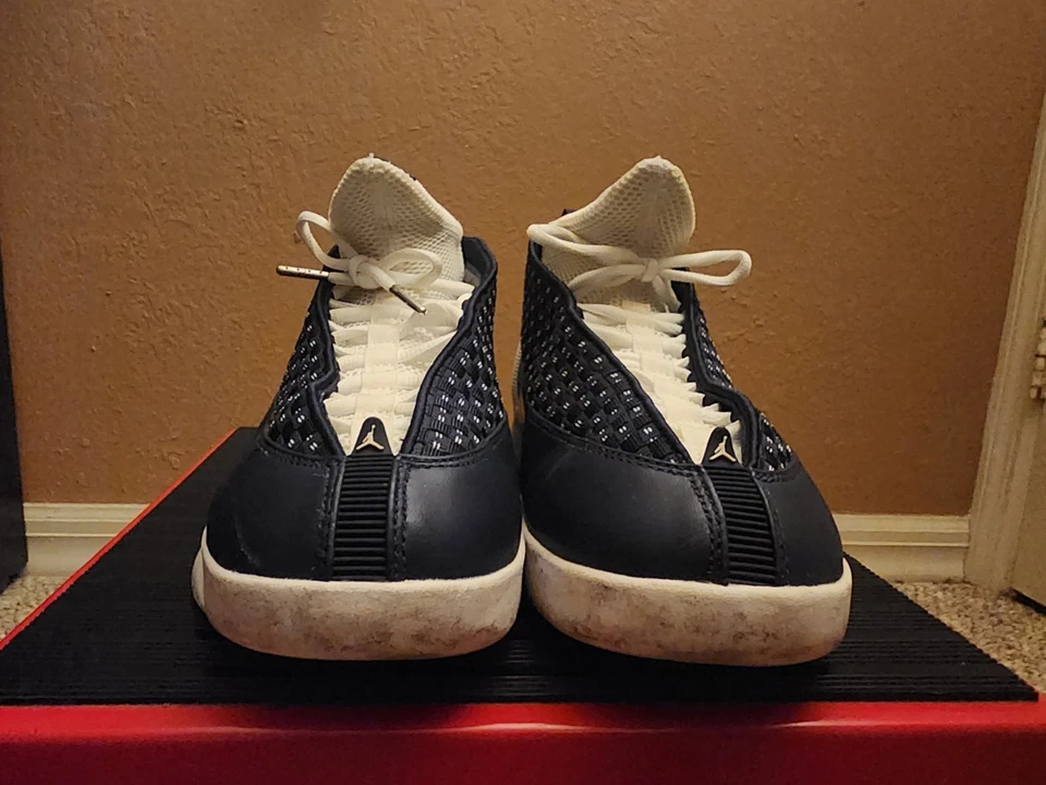 Air Jordan 15 Retro 2017 Obsidian TALLA 10,5 PARA HOMBRE 881429 400 Foto 3 de 4