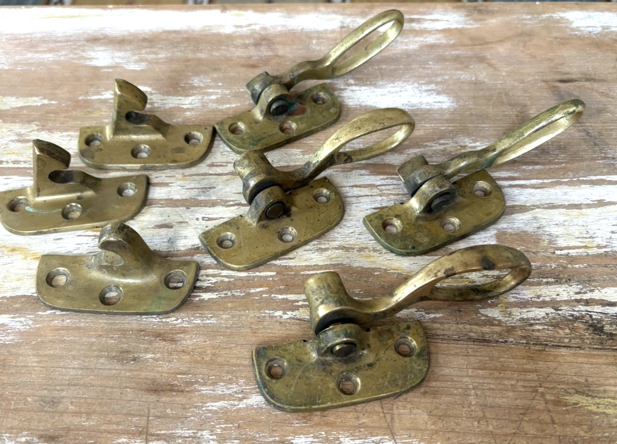 Manija Derecha Para Ventana Abatible Externa Southbank | Latón Antiguo