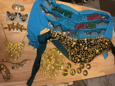 Lot Vintage Belly Dancing: scarves, zils / Cymbals, assorted jewelry