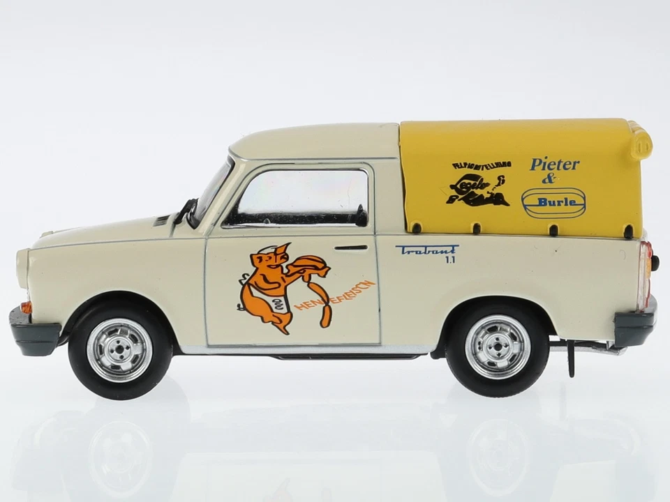 Trabant 1.1 Pick-Up Plane DDR Ostalgie diecast model car 7230038 Atlas 1:43 - Image 2 of 4