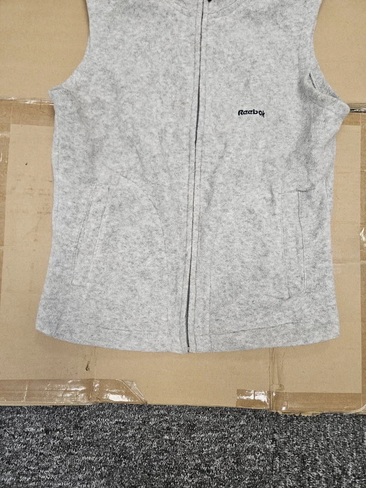 Reebok Vintage Fleece Gilet Regular Fit Women’s Grey UK 8 Women’s Small Amazing - Image 2 of 4