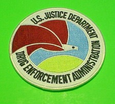 U.S. JUSTICE DEPT.  DRUG ENFORCEMENT ADMINSTRATION  VINTAGE 4"  POLICE PATCH