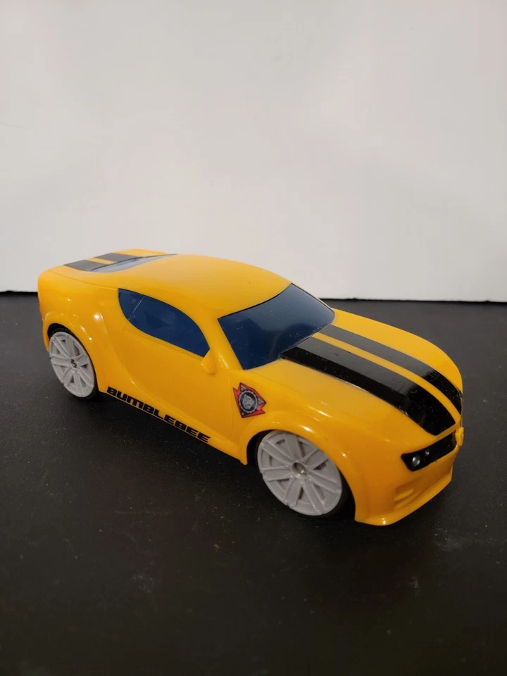 Transformers Radio Control Bumblebee R/C Toy Car Hasbro 2009 - Image 3 of 4