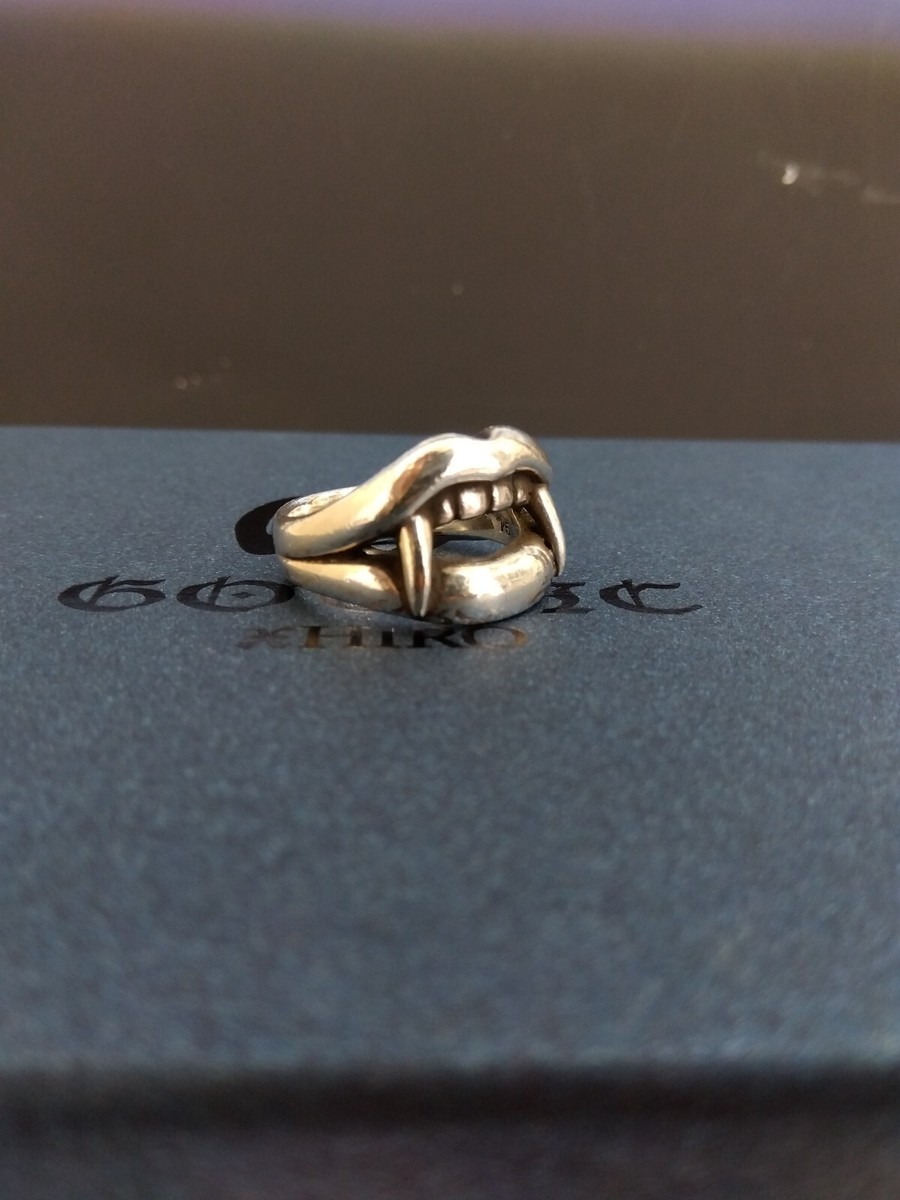 Yohji Yamamoto Silver ring Gothic vampire ring 950 size: 15 Yohji Yamamoto Silver ring Gothic vampire ring 950 size: 15