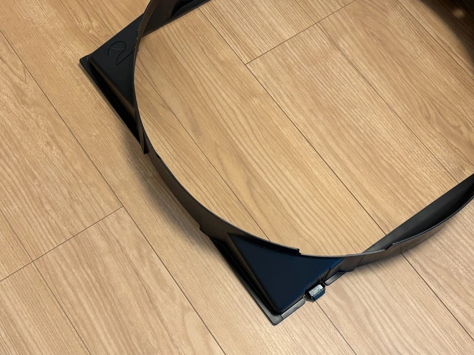 Lexus Genuine LX470 Toyota Land Cruiser 100 Radiator Fan Shroud 16711-50090 OEM Foto 2 de 4