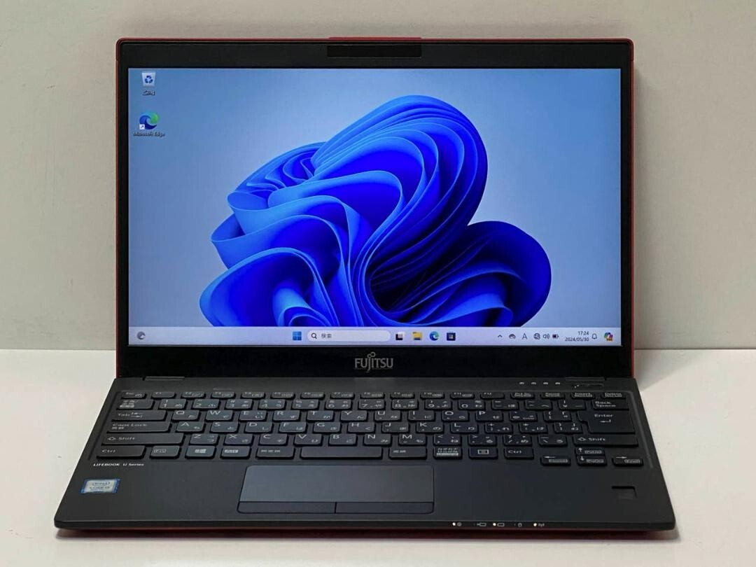 Fujitsu Lifebook U939/B Core i5 8365U 1.6GHz RAM 8GB SSD 256GB Fujitsu Lifebook U939/B Core i5 8365U 1.6GHz RAM 8GB SSD 256GB