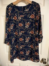 Forever 21 Blue Floral Lined SIZE M Longsleeve Dress