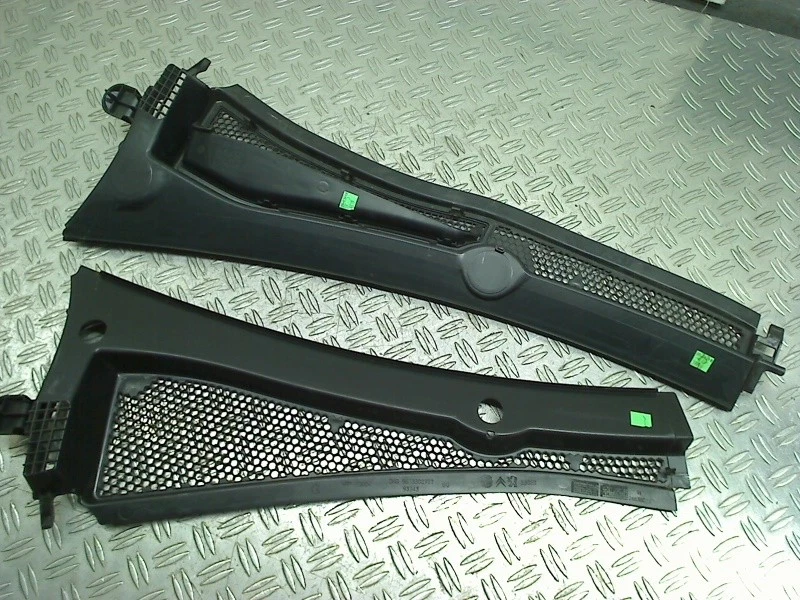 BAIE DE PARE BRISE Peugeot 208 I (CA/CC/CK/CL) 2018 9673303080 - Immagine 2 di 2