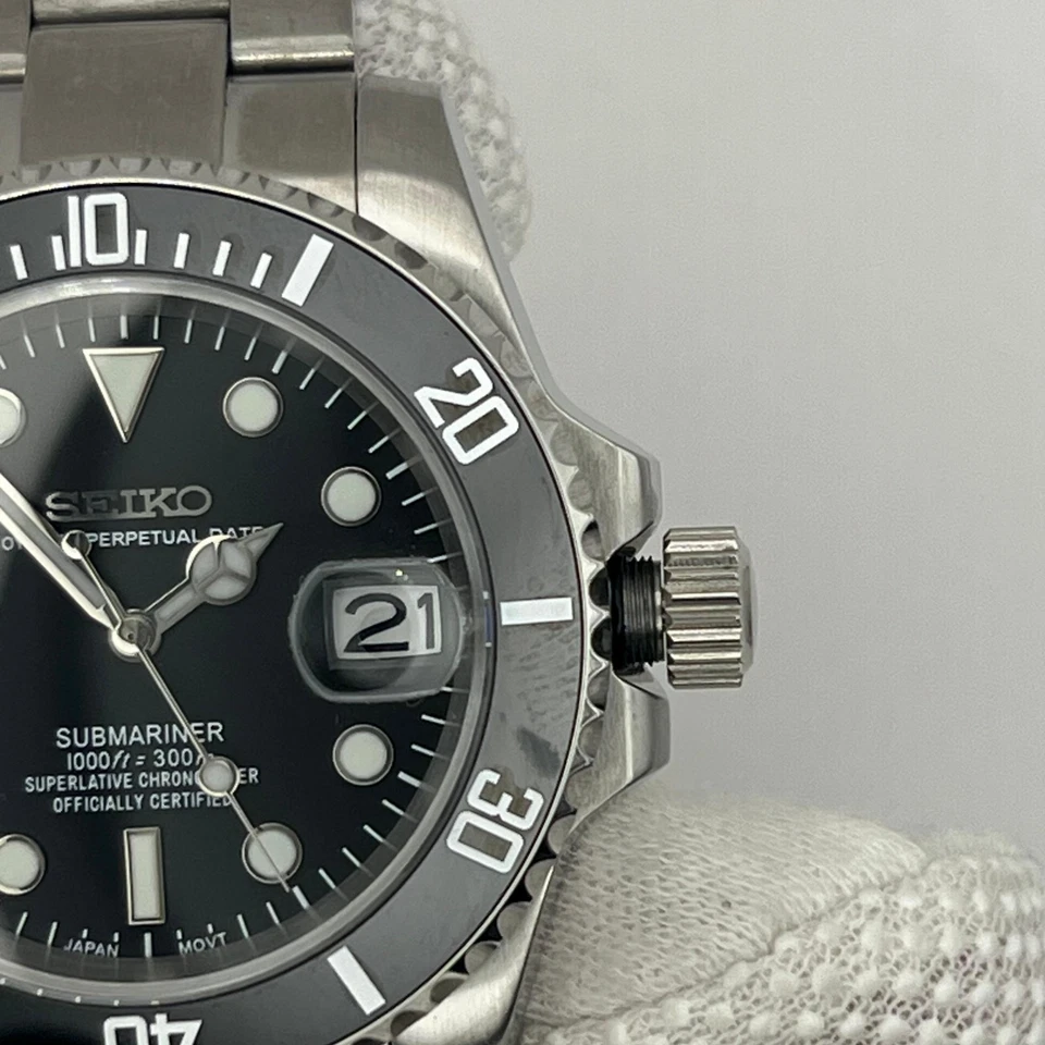 SeikoMod 40mm Black Divers Watch 'Sub' Style NH35 Automatic Movement Oyster 200M - Image 4 of 4