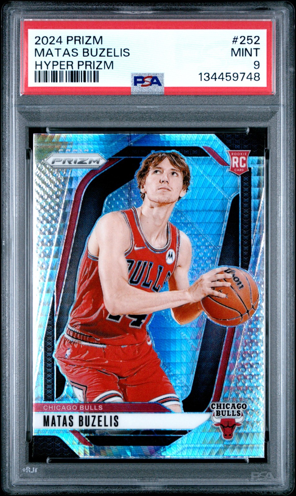2024-25 Panini Prizm Matas Buzelis #252 Hyper Prizm Rookie RC PSA 9