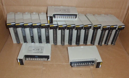 C200H-OA121-E Omron PLC 8 Point Triac Output Module Card C200HOA121E