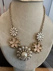 VTG GOLD PLATED NECKLACE With RHINESTONE FLOWERS - COSTUME JEWELRY