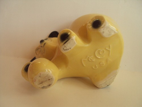 Rare Color! Vintage Original McCoy Pottery Yellow Bear with Ball Planter. Look! - Picture 6 of 6