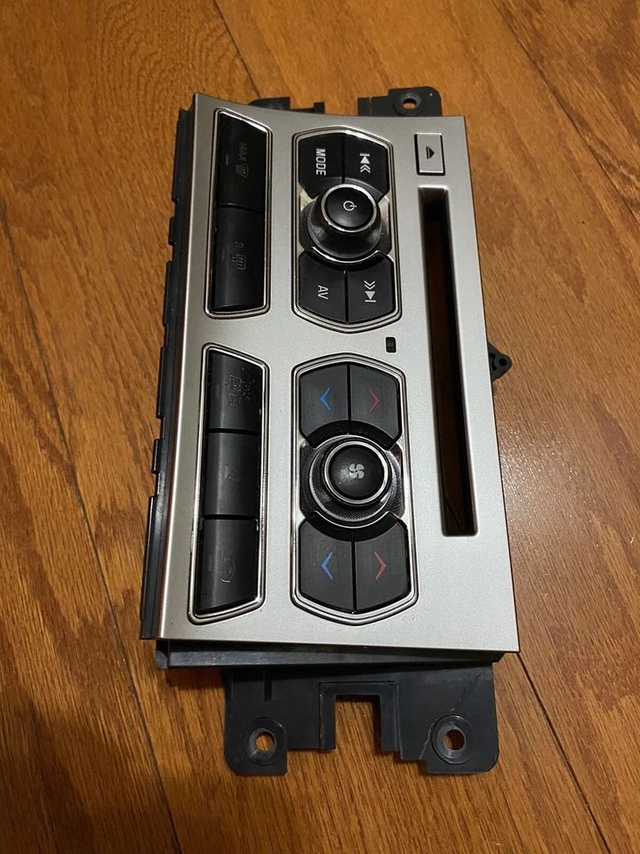 Unidade de controle climático aquecedor A/C Jaguar XF 2012 - 2015 P: CX23-18C858-CD FABRICANTE DE EQUIPAMENTO ORIGINAL! - Imagem 2 de 4