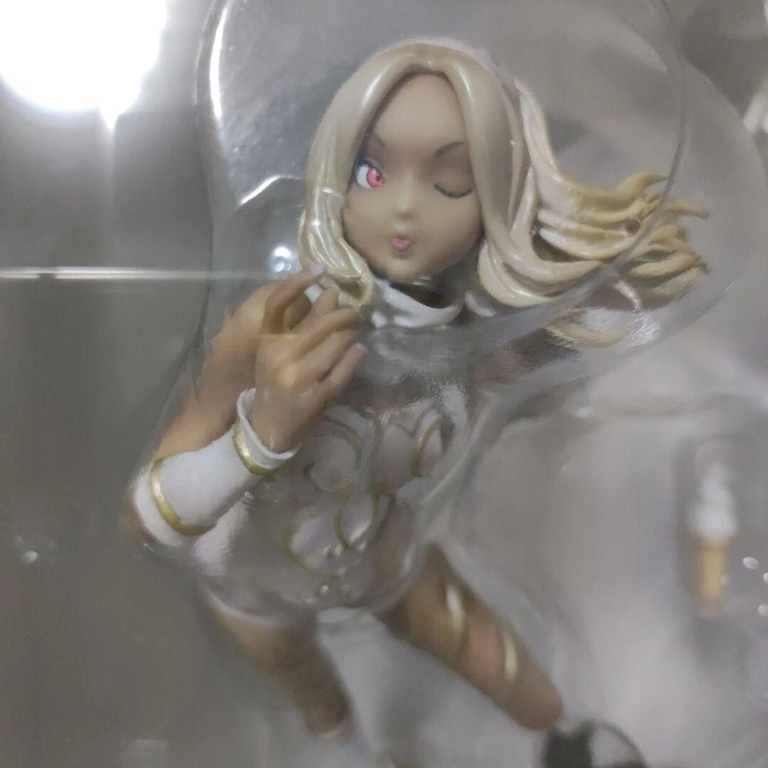 Union Creative Hdge technical statue No.4 GRAVITY DAZE Gravity