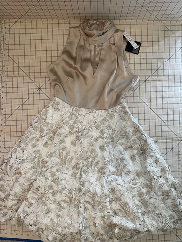 Robe Cocktail White House Black Market Imprimé Roses - Taille 22W Plus - Neuve Avec étiquette ($180)