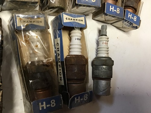 Champion Spark Plugs H-8 NOS Made in Toledo OH, USA Correct for Hudson - Picture 4 of 4