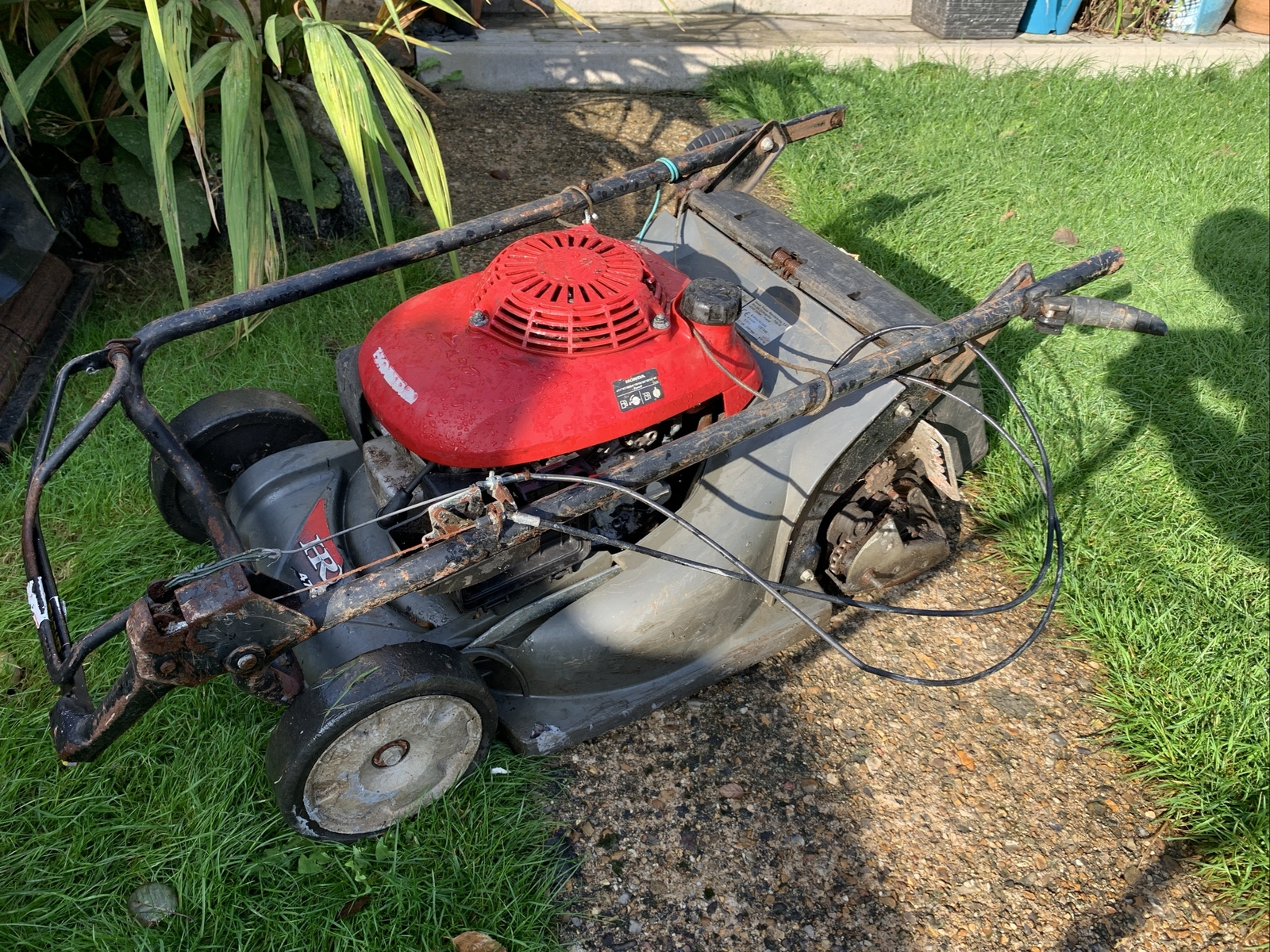 Honda HRX476 Petrol Lawnmower (Spares or repair) 3573390004165 eBay