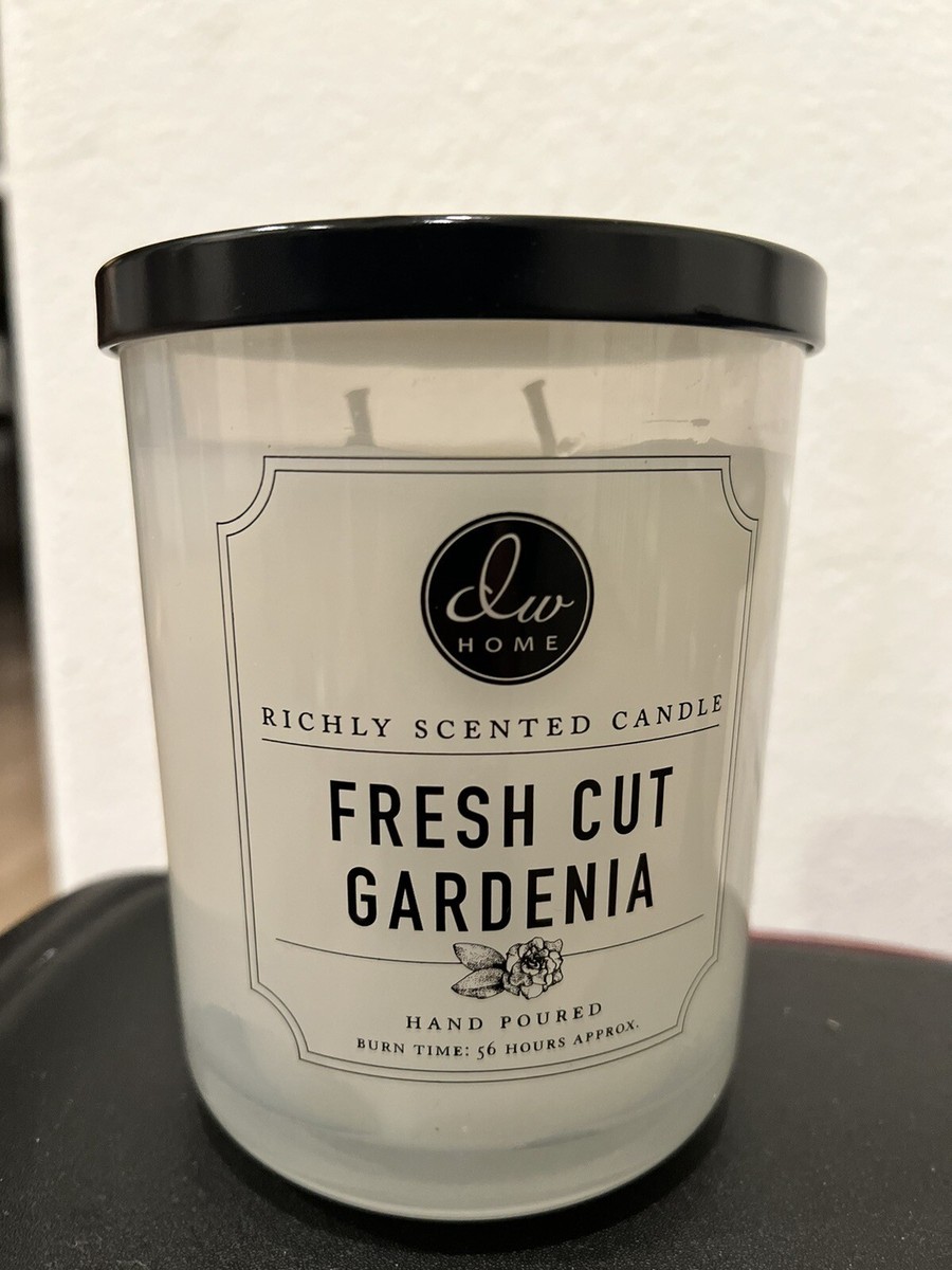 DW Home FRESH CUT GARDENIA Two Dual Wick Candle 56 Hrs Hours Super