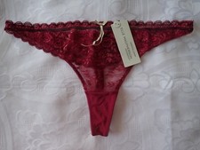ELLE MacPHERSON, Thong in Size S, Colour in B...