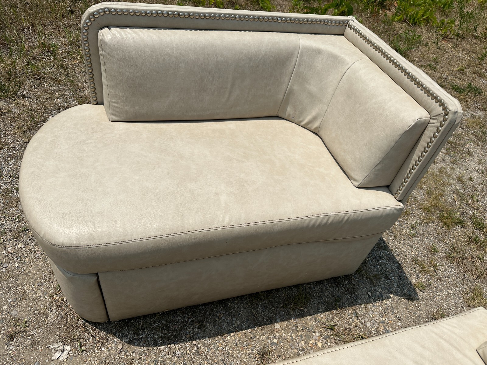 Flexsteel RV Ultraleather CREAM Euro Booth bed Boat Motorhome