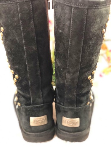 UGG AUSTRALIA Women's Black Suede Silver & Brass Studs Avondale Boots #3330 Sz 7 - Picture 3 of 8