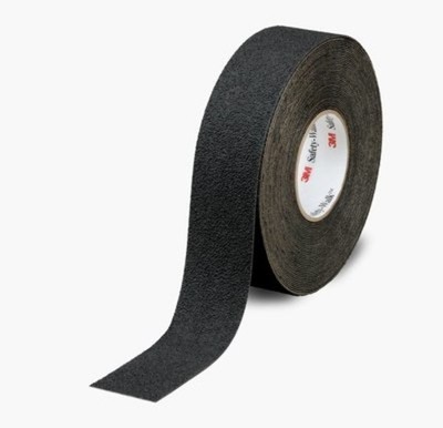 3M 310-Black-6Inx24In Med Tread