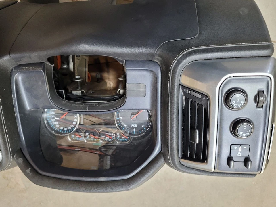 2014 15 17 18 2019 GMC SIERRA SILVERADO 1500 PICKUP  Dash Panel Classic Style - Image 3 of 4