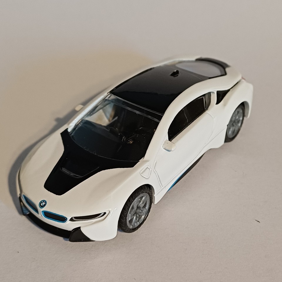 Miniature BMW I8 De La Marque Siku – Référence 1458, Fabriquée En Allemagne