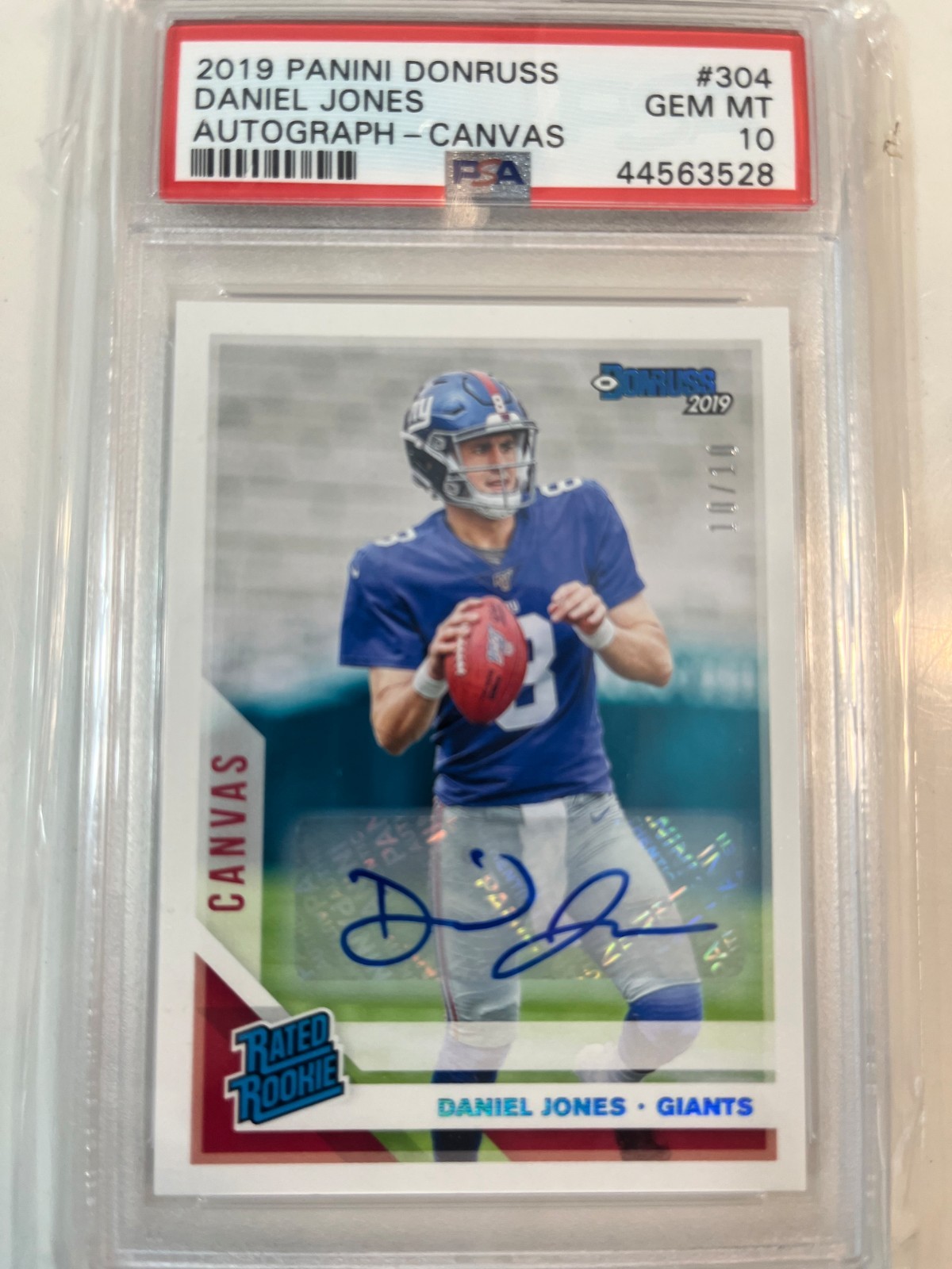 2019 Donruss Daniel Jones Rated Rookie Canvas Auto RC #10/10 PSA 10