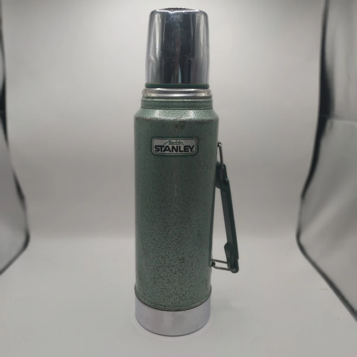 Preços baixos em Vintage Stanley Garrafa de vácuo | eBay