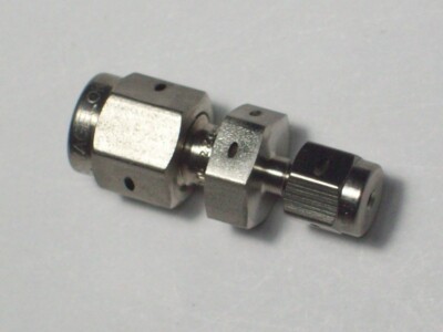 1- Swagelok Stainless Steel Reducing Union, 1/8'' Tube x 1/16'' Tube, SS-200-6-1WJ