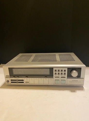 Vintage Pioneer Computer Controlled Stereo Receiver SX-40