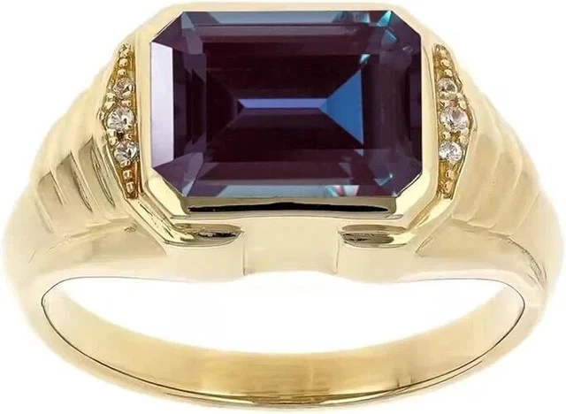 Anillo de compromiso para hombre de alejandrita creado en laboratorio esmeralda de 2 quilates enchapado en oro amarillo de 14 quilates Foto 3 de 3